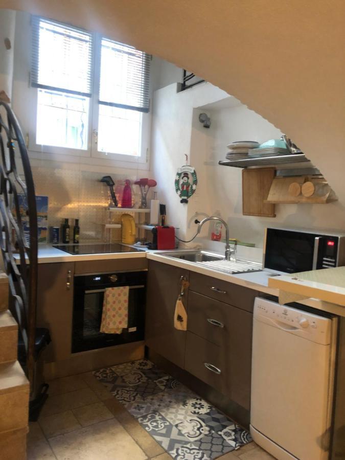 Appartement De Charme Au Coeur Du Vieil アンティーブ エクステリア 写真